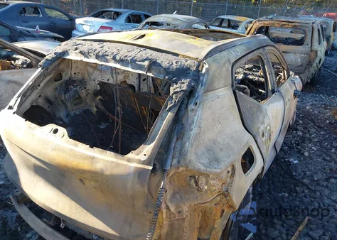 2021 Volvo Xc40 T5 R-Design from USA, damaged, VIN YV4162UM4M2397599